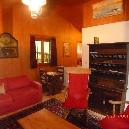 Charming Chalet With Panoramic View And Private Parking In Gruyere Greyerz Exterior foto